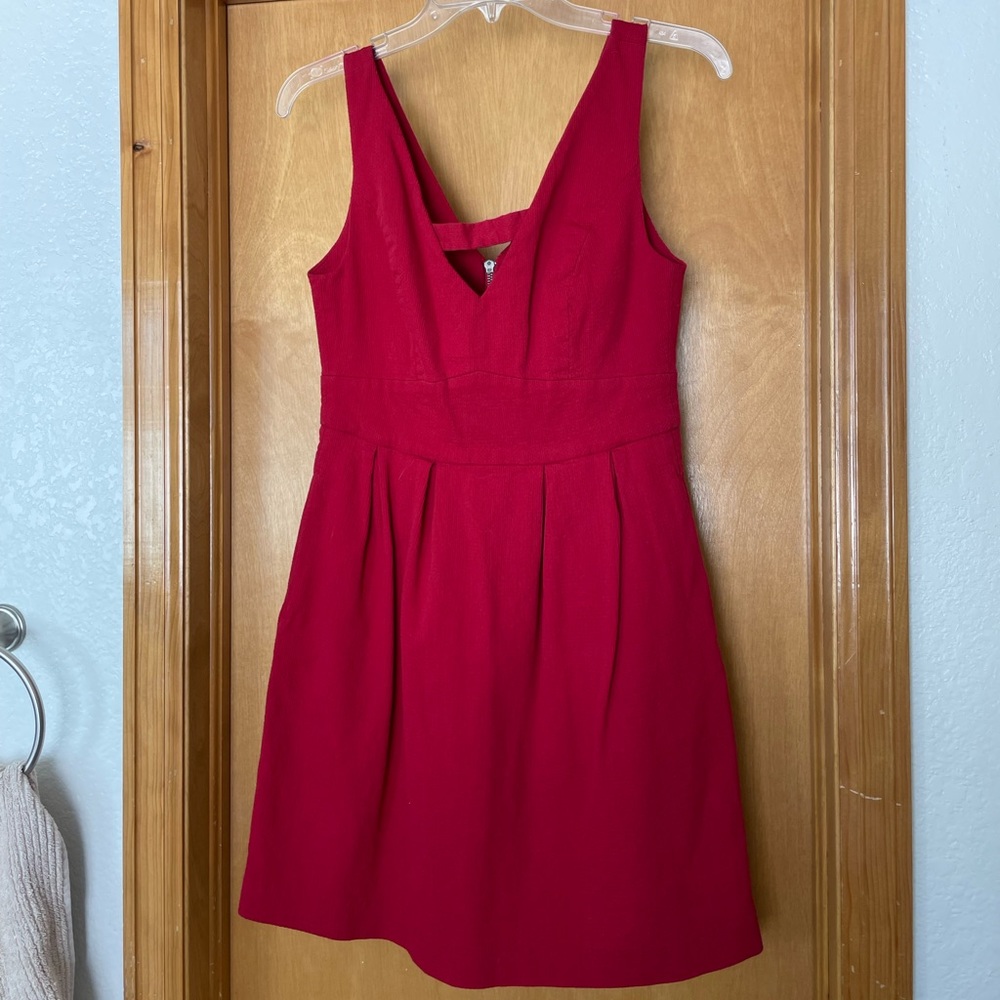 Fun red dress with keyhole - perfect for holiday parties!